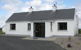 Beautiful 3-Bed House In Knock